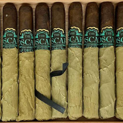 Oscar Valladares The Oscar Maduro Corona Cigar - Box of 11